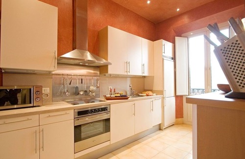 El Arenal House | River House Villa 7 pax next to Cathedral