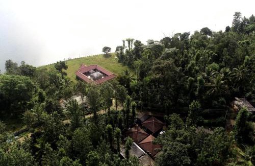 Nakur Sirangala House | River Pearl