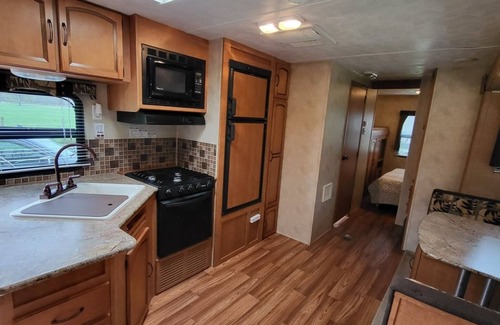 Petersburg House | Riverfront camper, loads of amenities, near Smoke Hole, Seneca Rocks