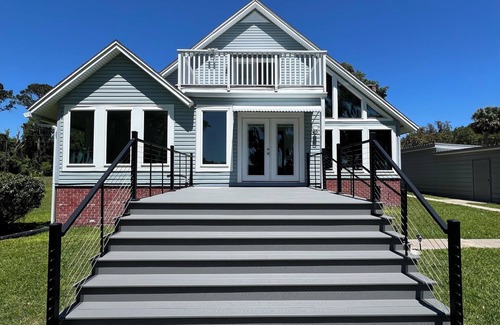 Georgetown House | Riverfront Home with Private Dock! Quick Boat Ride to the Springs!