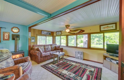 Pine City House | Riverfront Nature Getaway Near Downtown Pine City!