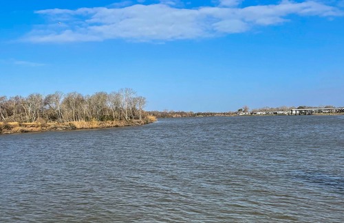 Matagorda RV Rental | Riverfront RV Spot #2