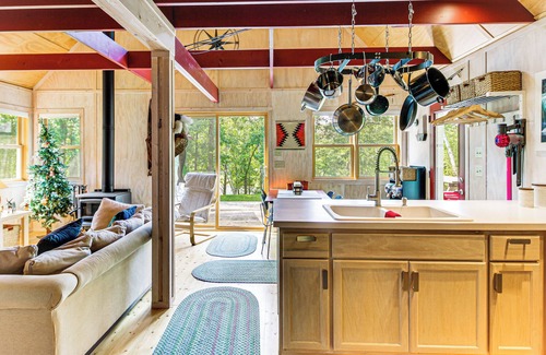 Crosby Cabin | Riverside Retreat in Crosby: Pet Friendly!