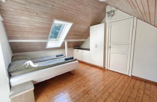 Randbol House | Riverview Cottage