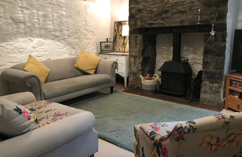 Dwygyfylchi House | Riverwash Cottage