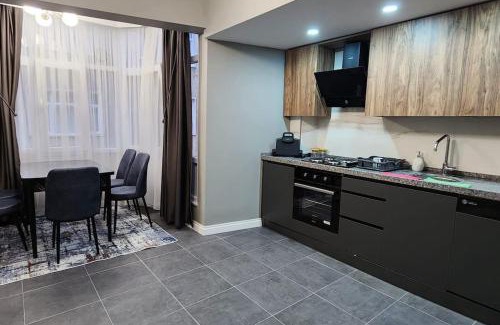 Rize Apartment | Rize Merkezde 6 yataklı Lüks Daire