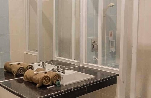 Bogor Timur Hotel | Rizen Padjadjaran Hotel