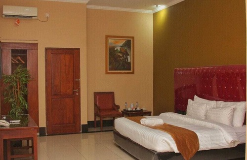 Bogor Timur Hotel | Rizen Padjadjaran Hotel