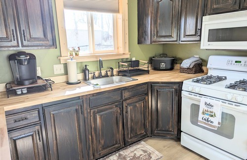 Hatch House | Rizzo's River Run - 2 bed, 1 bath Full Guest House