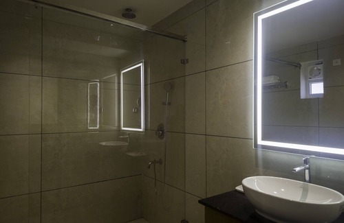 Karaikal Hotel | RK Resorts