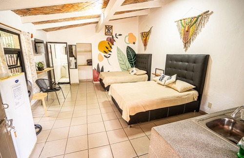 Jocotepec Bed & Breakfast | Roca Azul