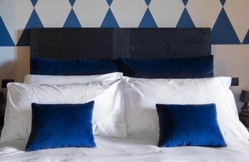 Arignano Hotel | Rocca di Arignano