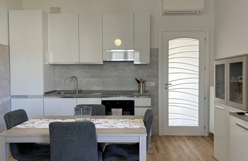 Rocca San Felice Apartment | Rocchesi Apartments - Two-room apartment with portion of terrace, for couples and families