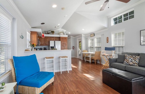 Sperry Cottage | Rockport at CrossTimbers Marina