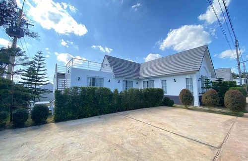 Pong Ta Long Villa | Rocky Pool Villa Khaoyai