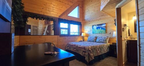 Mountain View Bed & Breakfast | Rocky Ridge Country Lodge
