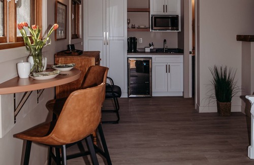 Hinton Bed & Breakfast | RockyMountainView BnB