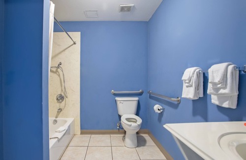 Jacksboro Hotel | Rodeway Inn