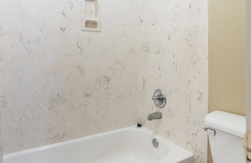 Jacksboro Hotel | Rodeway Inn