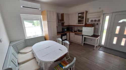 Tapolca Apartment | Roli Bácsi Háza