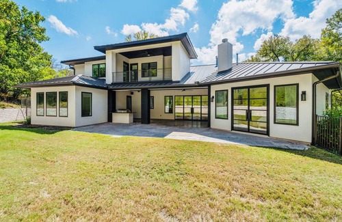 Dellana Hills House | Rollingwood Treehouse