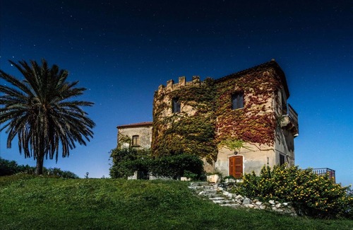 Santa Caterina Dello Ionio Marina Villa | Romantic Beachfront Getaway