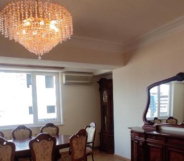 Kentron Apartment | Roma Apartament