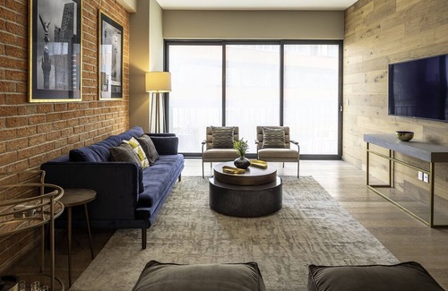 Colonia Roma Apartment | Roma Cool Apt. 3BR/3BA, resort style POOL & GYM