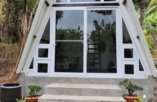 San Lucas Toliman Ski Chalet | Romantic Chalet at lake Atitlan- private beach