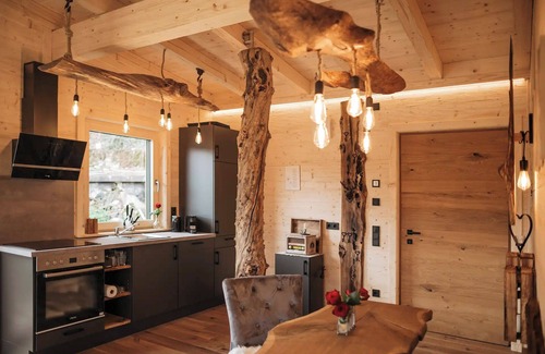 Vorra Ski Chalet | Romantic Chalet Vogelnest | Peace & Comfort in Nature of Franconian Switzerland