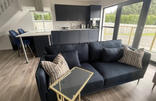 Balloch House | Romantic Cottage Hideaway Near Inverness & Nc500