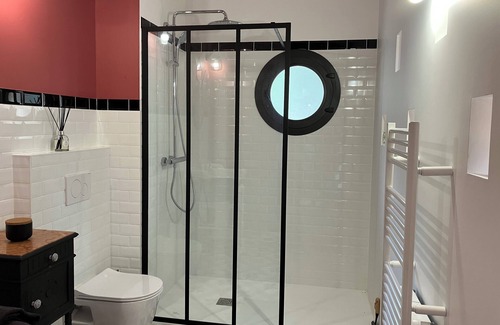 Caremeau Bed & Breakfast | Romantic dovecote in the heart of the Nîmes garrigue.