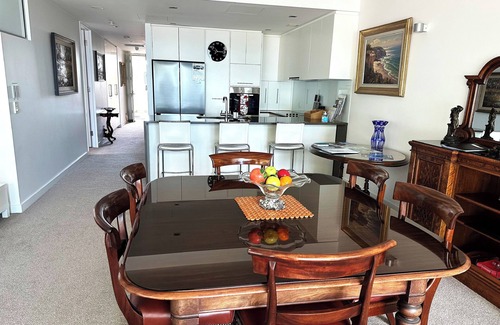 Fleurieu Peninsula Apartment | Romantic Getaway for two in the hub of Victor Harbor