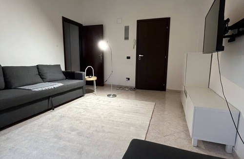Rozzano Apartment | Rome 23, apartment in Rozzano