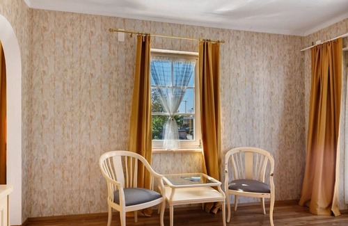 Reichenau Apartment | Room '2-Bett Ohne Seeblick' with Shared Terrace, Balcony and Wi-Fi