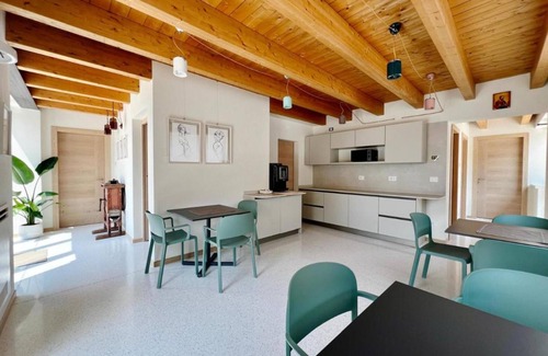 Lione Apartment | Room 'Amarone' Shared Garden and Wi-Fi