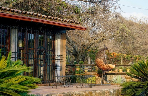 Santo Domingo House | Room for 7 | Hotel Castillo de Piedras Vivas