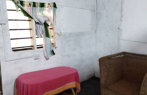 Gede House | Room in B&B - Mida Creek Eco Camp - Relax in Cosy Cottage