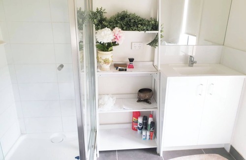 Officer Bed & Breakfast | Room in Officer