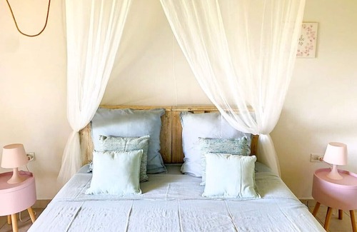 Almond Grove House | Room in Villa Casa Blue, swimming pool, sea view