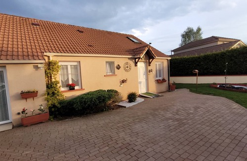 Golbey House | Room located at the edge of the blue lane, one double bed, two persons