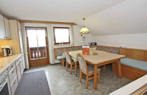 Pians Apartment | Room No. 7 double room with shower and toilet - Haus Mühlhof