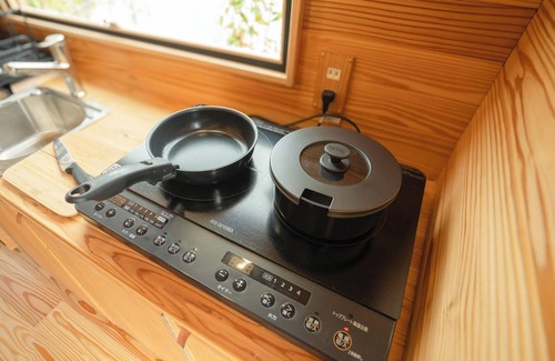 Utsunomiya Cottage | Room only 3 night or more plan Wooden trailerstyle tiny house lodging bedding futon /Utsunomiya Tochigi