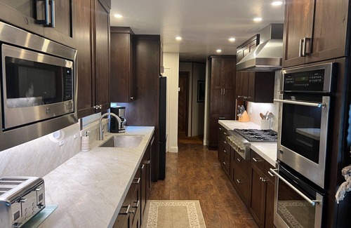 Tahoe Sierra Estates House | ROOMY MOUNTAIN HOME IN IDEAL TAHOE CITY LOCATION! A REAL GEM!