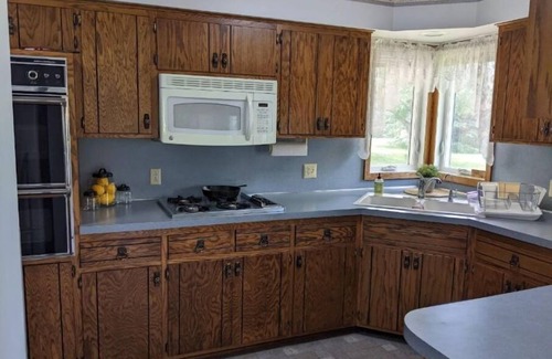 Nicollet House | Roomy, Relaxing, Retreat