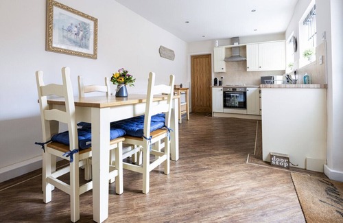 Ollerton House | Ropemaker's Cottage, · Ropemaker's Cottage, cosy cottage retreat