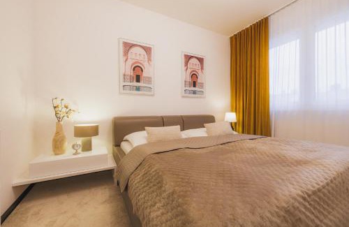 Banska Bystrica Apartment | ROSE LUXURY APARTMENT & 24h self check-in with private parking