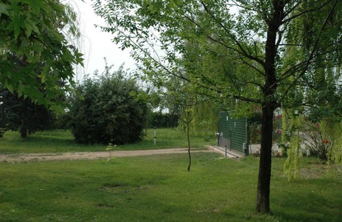 Sud Bed & Breakfast | Rose Rosse