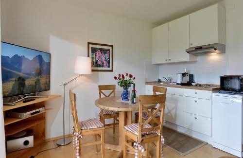 Kufstein Apartment | Rosenhof am See Ferienwohnung Alpenrose