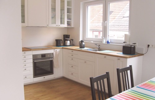 Eberbach Apartment | ROSENTURMBLICK - centrally located, furnished apartment for temporary rental